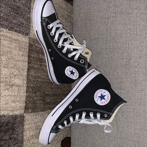 Black chuck taylor high top converse